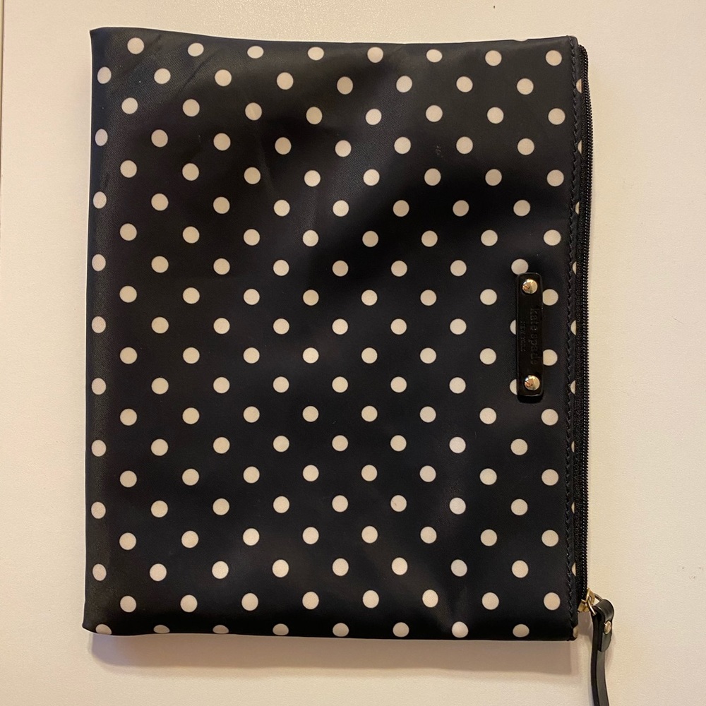 Kate Spade Pouch